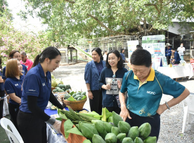 กิจกรรม “โครงการรณรงค์ลดต้นทุนการผลิตโดยใช้ปุ๋ยอินทรีย์” พารามิเตอร์รูปภาพ 12