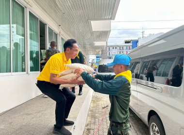 ปทุมธานี ส่งสิ่งของบริจาคช่วยเหลือชายแดนไทย – กัมพูชา พารามิเตอร์รูปภาพ 19
