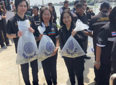 "รมช.วัชระพล" นำทีมกระทรวงเกษตรฯ ลุยปทุมธานี! ... พารามิเตอร์รูปภาพ 10