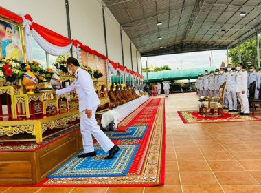 พิธีเจริญพระพุทธมนต์ และพิธีตักบาตร พระสงฆ์ ... พารามิเตอร์รูปภาพ 2